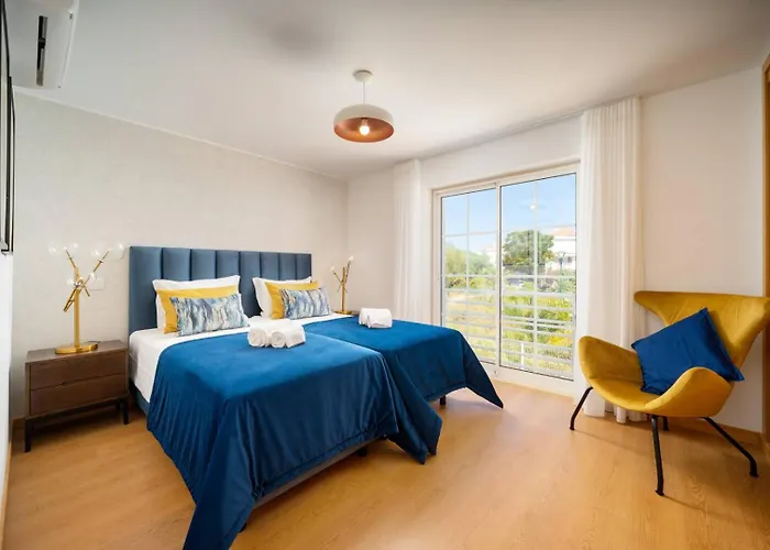 Fresh & Breezy Tavira Apartment